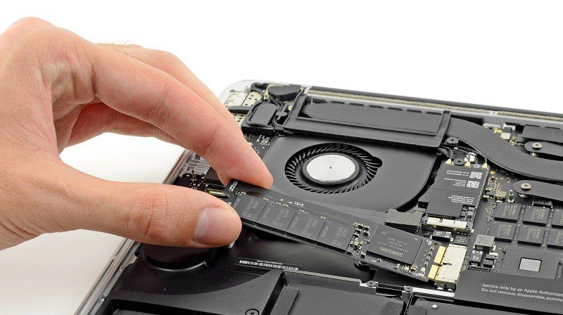 reparación de disco duro MacBook