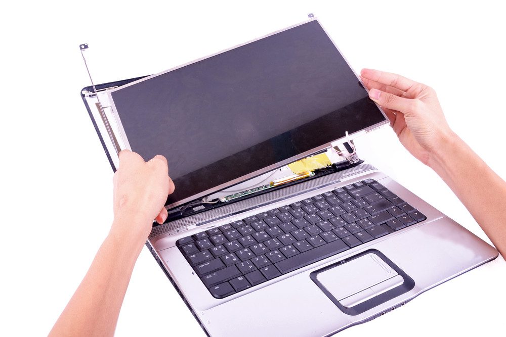 cambiar pantalla de portatil en madrid - reparar pantalla portatil
