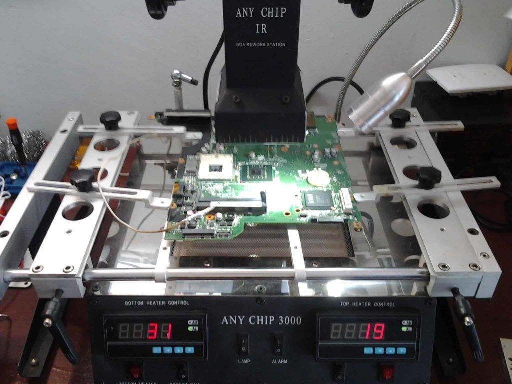 Merece La Pena Arreglar La Placa Base De Un Portatil Reparaciones de electrónica en portátiles | PCMADRID Informática