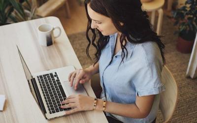 Teletrabajar a causa del Coronavirus: 8 consejos y 25 herramientas